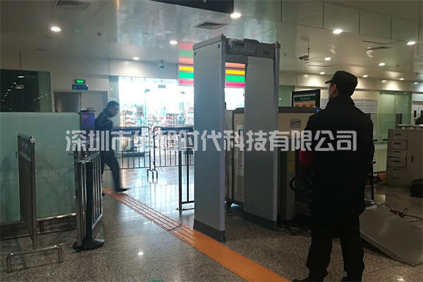 金屬探測安檢門市場價格是多少錢一臺?-2.jpg 金屬探測安檢門市場價格是多少錢一臺?-2.jpg